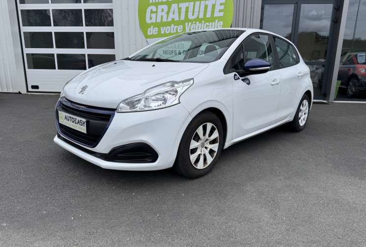 Peugeot 208 1.2 PureTech 68ch Like / DISTRIBUTION OK / CLIMATISATION / GTIE 6 MOIS