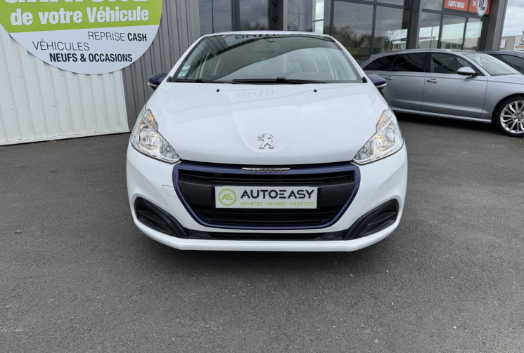 Peugeot 208 1.2 PureTech 68ch Like / DISTRIBUTION OK / CLIMATISATION / GTIE 6 MOIS