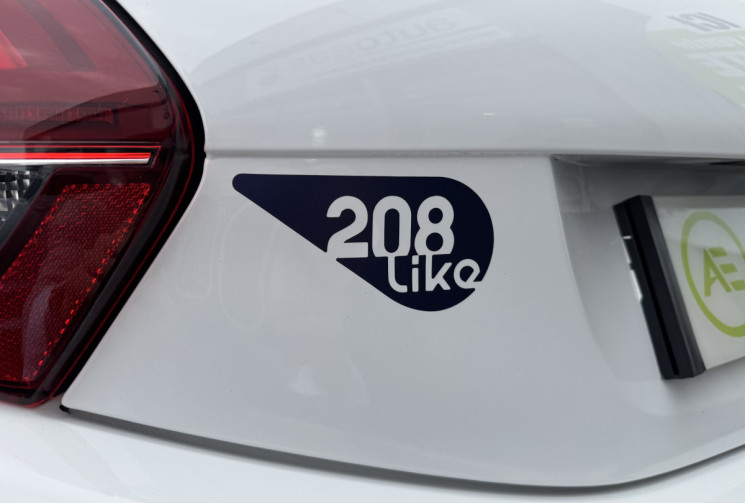 Peugeot 208 1.2 PureTech 68ch Like / DISTRIBUTION OK / CLIMATISATION / GTIE 6 MOIS