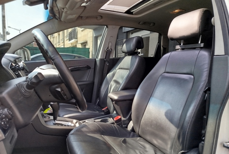 Chevrolet CAPTIVA 2.2 VCDi AWD 16V 184 ch / 7 places / TOIT OUVRANT