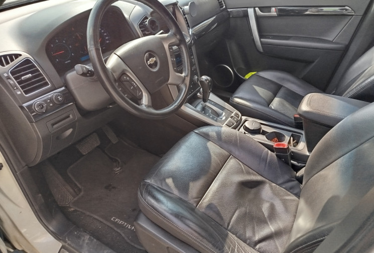 Chevrolet CAPTIVA 2.2 VCDi AWD 16V 184 ch / 7 places / TOIT OUVRANT