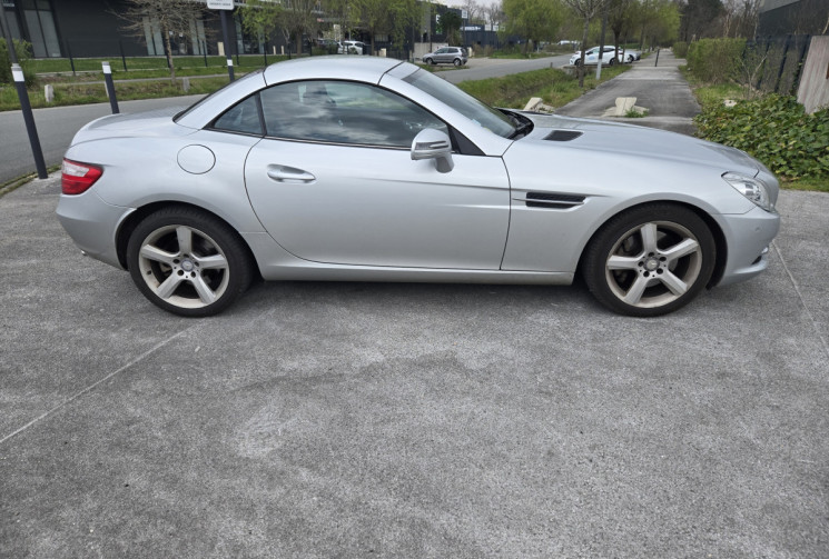 Mercedes SLK 250CDI 2.1 CDi  7G-TRONIC+ 204 cv *carplay * radars AV/AR * Full cuir rouge*           