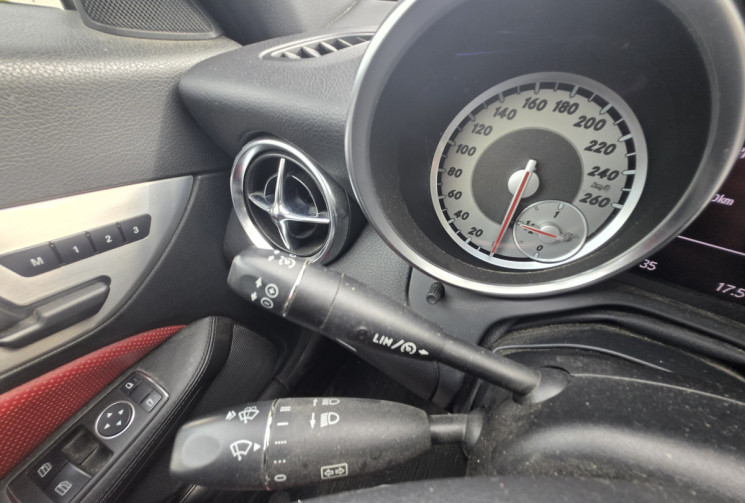 Mercedes SLK 250CDI 2.1 CDi  7G-TRONIC+ 204 cv *carplay * radars AV/AR * Full cuir rouge*           