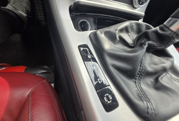 Mercedes SLK 250CDI 2.1 CDi  7G-TRONIC+ 204 cv *carplay * radars AV/AR * Full cuir rouge*           