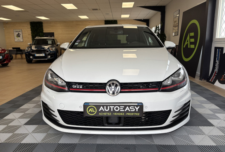 Volkswagen Golf VII GTI 2.0 TFSI DSG6 220 GTI / ORIGINE FRANCE / CT VIERGE