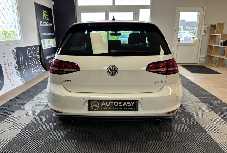 Volkswagen Golf VII GTI 2.0 TFSI DSG6 220 GTI / ORIGINE FRANCE / CT VIERGE