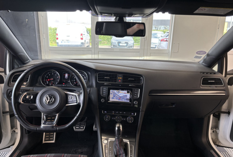 Volkswagen Golf VII GTI 2.0 TFSI DSG6 220 GTI / ORIGINE FRANCE / CT VIERGE