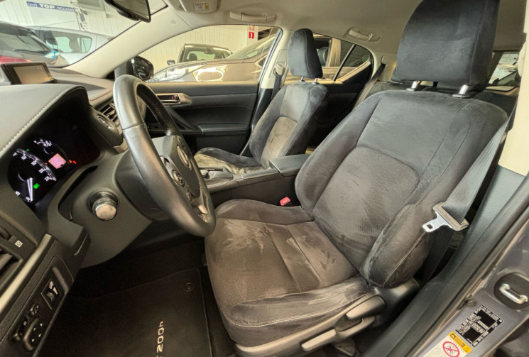 Lexus CT 200 F SPORT  136 CH HYBRID CVT   - 56412 KM