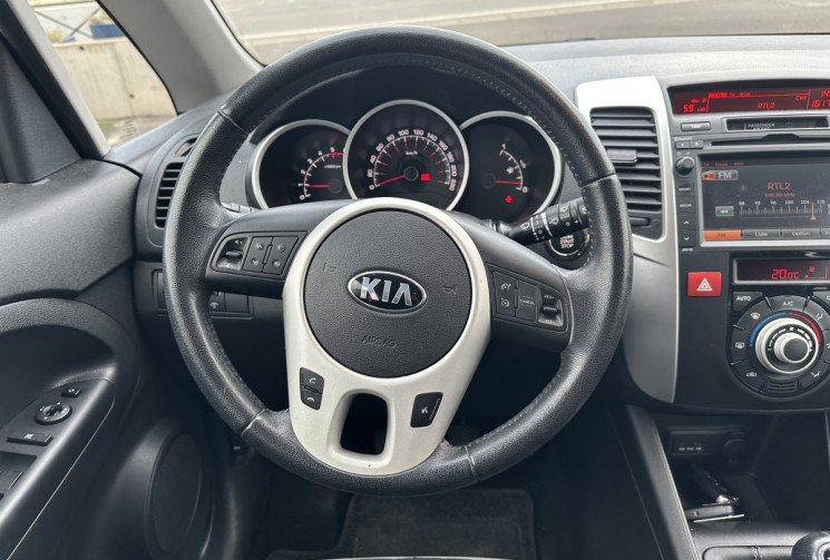 Kia VENGA 1.6 CRDi  115 CH 1ERE MAIN