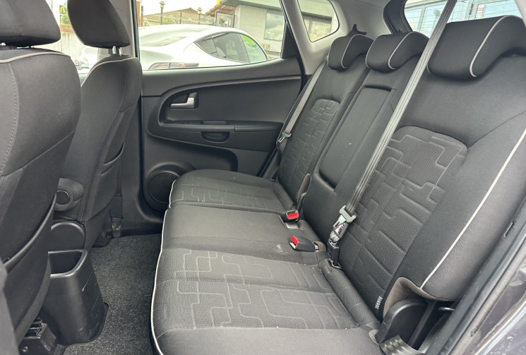 Kia VENGA 1.6 CRDi  115 CH 1ERE MAIN