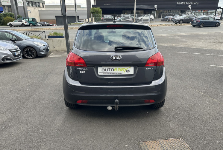 Kia VENGA 1.6 CRDi  115 CH 1ERE MAIN