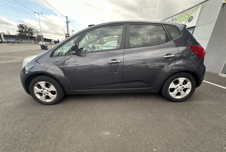 Kia VENGA 1.6 CRDi  115 CH 1ERE MAIN