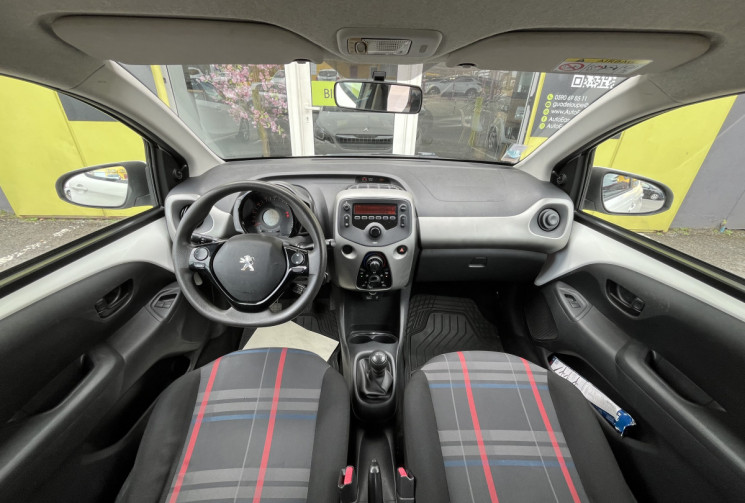 Peugeot 108 1.0 VTi 12V 69 cv ACTIVE / Moteur à chaine issu de l'alliance avec Toyota / 100% fiable
