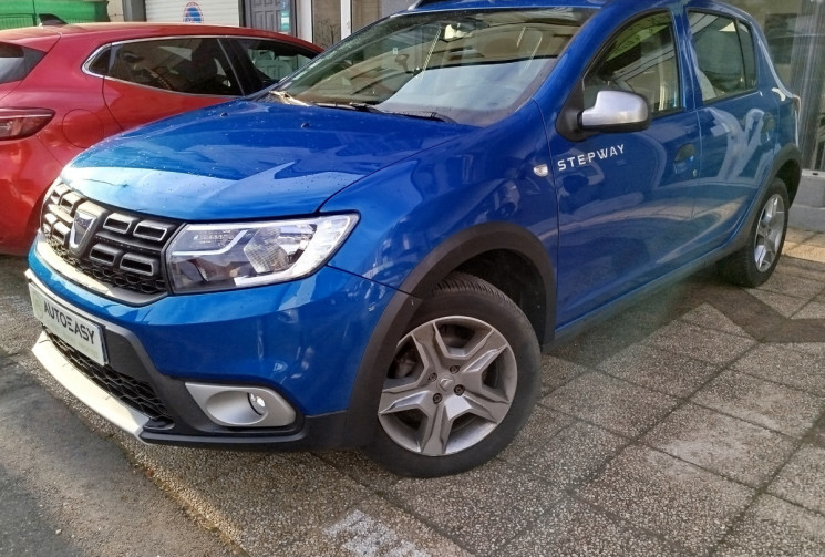 Dacia Sandero Phase 2 Stepway 0.9 TCe 12V Easy R 90 ch Boite auto 
