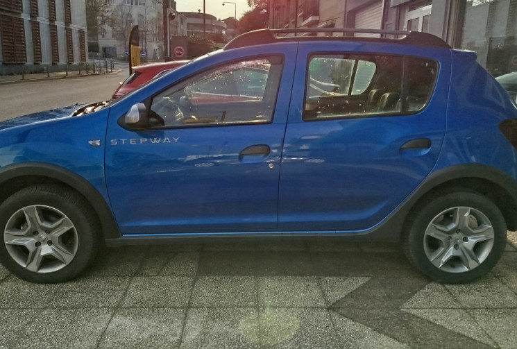 Dacia Sandero Phase 2 Stepway 0.9 TCe 12V Easy R 90 ch Boite auto 