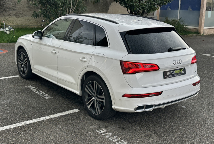Audi Q5 55 TFSI e 367 ch S line quattro S tronic 7 / Entretien intégral Audi / Première main / Tva