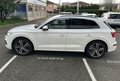 Audi Q5 55 TFSI e 367 ch S line quattro S tronic 7 / Entretien intégral Audi / Première main / Tva