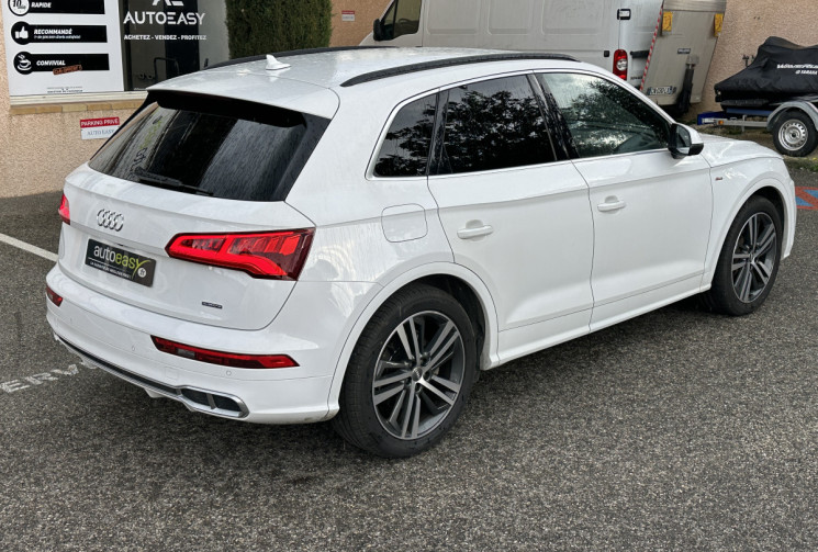 Audi Q5 55 TFSI e 367 ch S line quattro S tronic 7 / Entretien intégral Audi / Première main / Tva