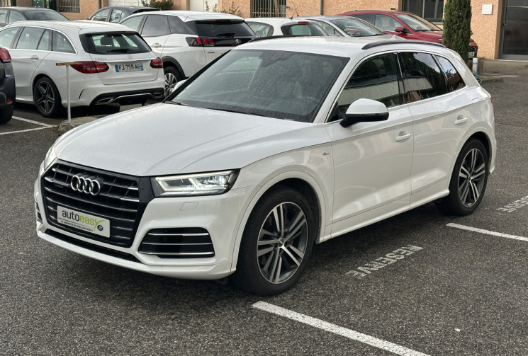 Audi Q5 55 TFSI e 367 ch S line quattro S tronic 7 / Entretien intégral Audi / Première main / Tva