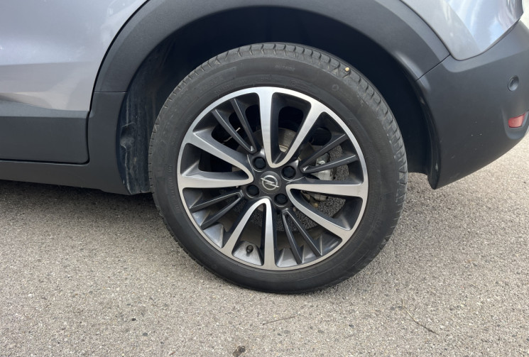 Opel CROSSLAND X 1.2 Turbo 110ch Design 120 ans / Suivi d'entretien à jour