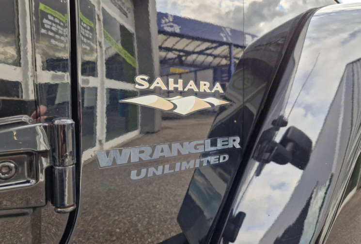 Jeep WRANGLER UNLIMITED JK SAHARA 5 portes 2.8 crdi 200cv 