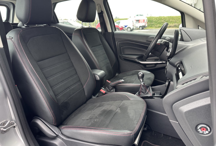 Ford Ecosport 1.0 SCTi EcoBoost 100 cv ST-LINE / ATTELAGE