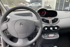 Renault Twingo II 1.2 16v 75 ch Life  * 1E Main  
