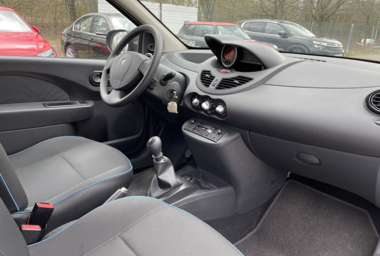 Renault Twingo II 1.2 16v 75 ch Life  * 1E Main  