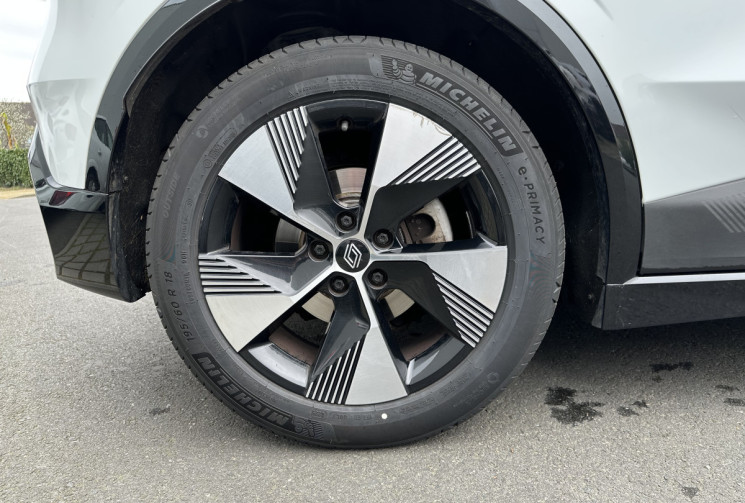 Renault Megane E-Tech Electric EV40 130ch Equilibre standard charge