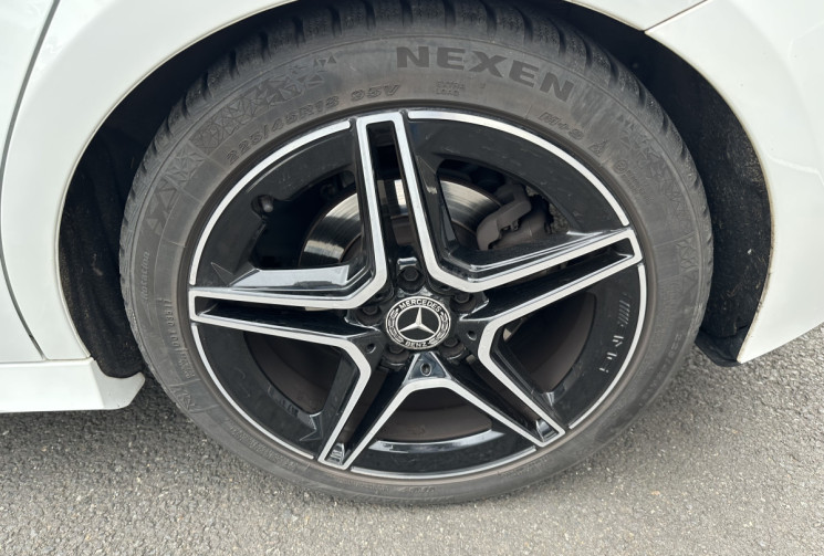 Mercedes Classe A  200  7G-DCT 163 AMG LINE