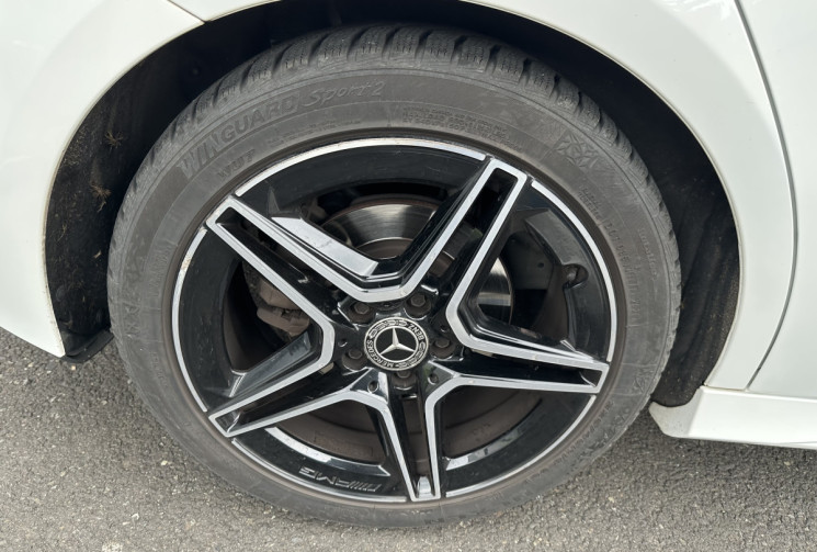 Mercedes Classe A  200  7G-DCT 163 AMG LINE
