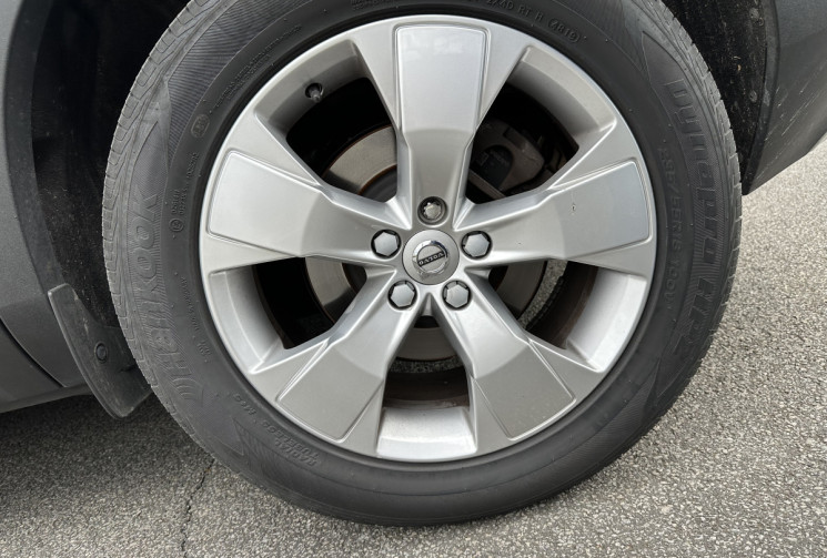 Volvo XC40 2.0 D4 190 AWD Geartronic8 BUSINESS + Toit Pano Ouvrant / 2e Main / Full suivi Volvo