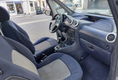 Peugeot 1007 1.4 i 75 ch 62200 kms 1ere main