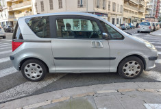 Peugeot 1007 1.4 i 75 ch 62200 kms 1ere main