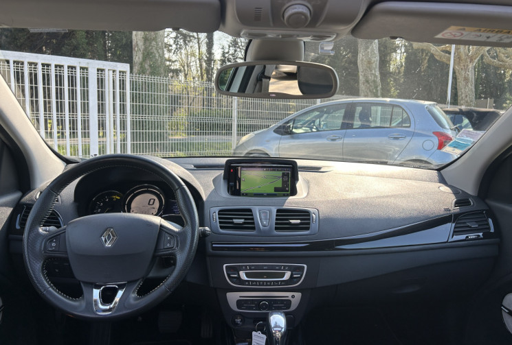 Renault Megane Estate III Phase 3 Estate 1.5 dCi EDC 110 Bose edition Toit ouvrant / Audio Bose 