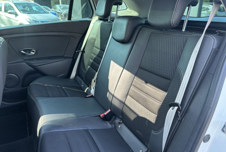 Renault Megane Estate III Phase 3 Estate 1.5 dCi EDC 110 Bose edition Toit ouvrant / Audio Bose 