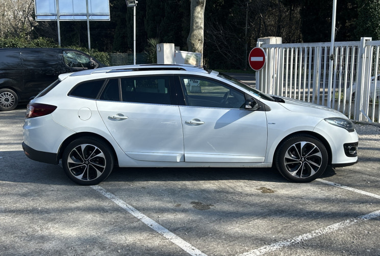 Renault Megane Estate III Phase 3 Estate 1.5 dCi EDC 110 Bose edition Toit ouvrant / Audio Bose 