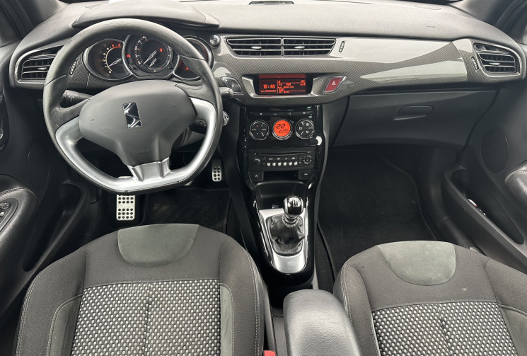 Citroën DS3 1.6 e-HDI 112 SPORT CHIC