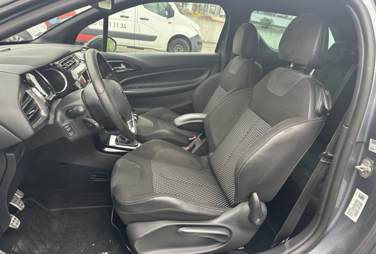 Citroën DS3 1.6 e-HDI 112 SPORT CHIC