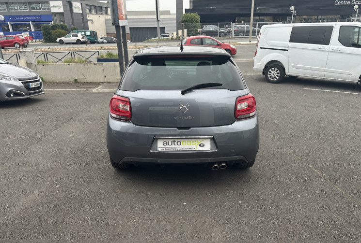 Citroën DS3 1.6 e-HDI 112 SPORT CHIC