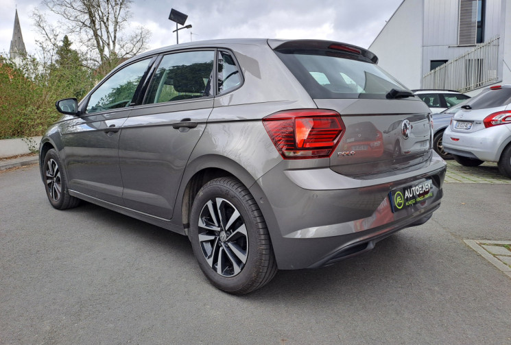 Volkswagen Polo 1.0 TSI 95ch IQ.Drive DSG7 23900 Km / 1ère main