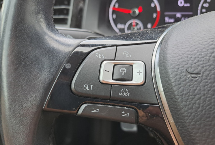 Volkswagen Polo 1.0 TSI 95ch IQ.Drive DSG7 23900 Km / 1ère main