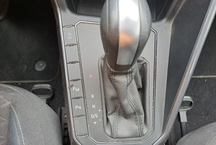 Volkswagen Polo 1.0 TSI 95ch IQ.Drive DSG7 23900 Km / 1ère main
