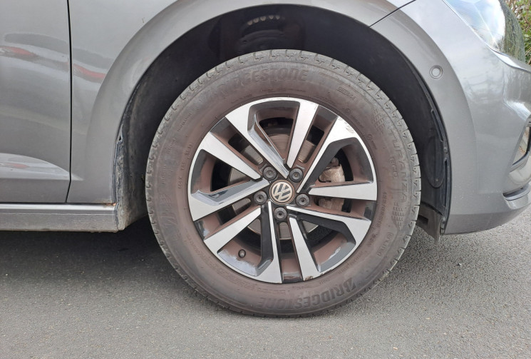Volkswagen Polo 1.0 TSI 95ch IQ.Drive DSG7 23900 Km / 1ère main