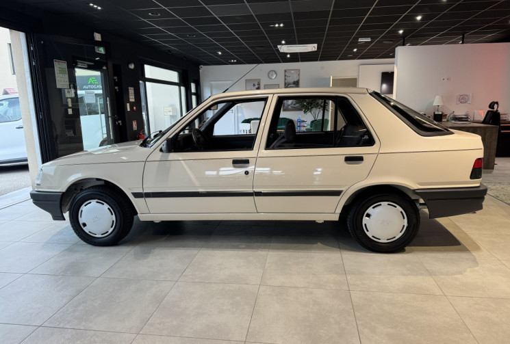 Peugeot 309 1.4 / 67 CH 