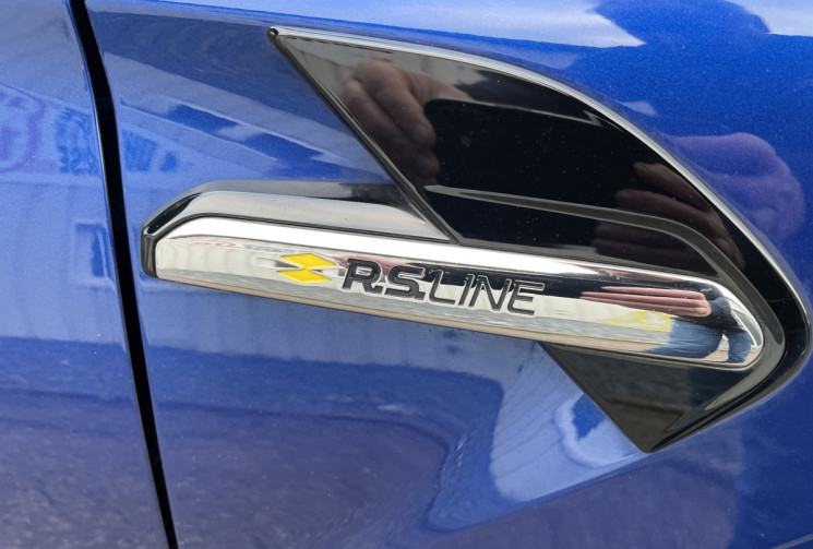 Renault Captur 1.3 TCe 140 ch RS Line *1E Main* AppelCarPlay* Caméra* 