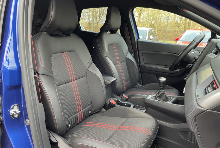 Renault Captur 1.3 TCe 140 ch RS Line *1E Main* AppelCarPlay* Caméra* 