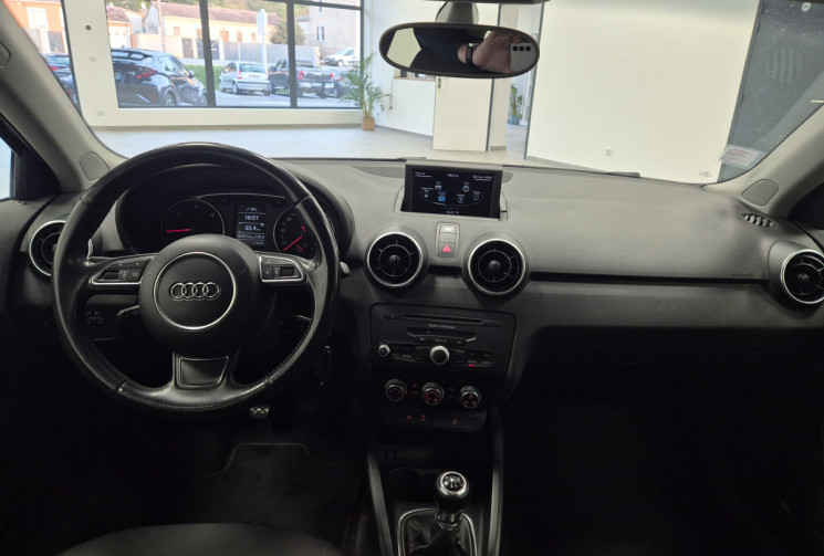 Audi A1 1.6 90 TDI AMBIENTE Garantie 12 mois