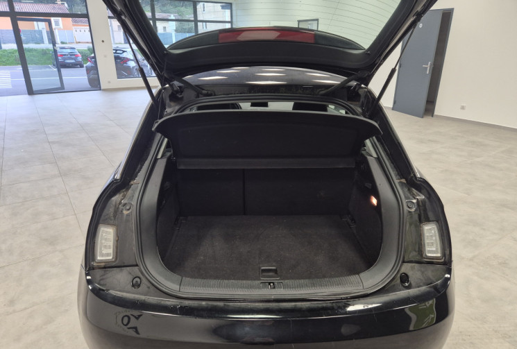 Audi A1 1.6 90 TDI AMBIENTE Garantie 12 mois