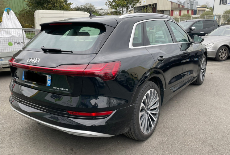 Audi e-tron 50 Quattro 313 ch Avus  71 KWH